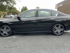Black 2016 Honda Accord
