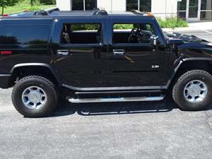 Black 2005 Hummer H2