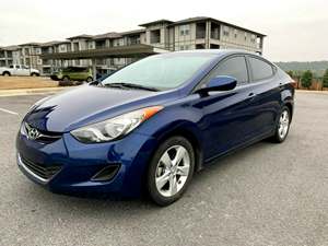 Blue 2013 Hyundai Elantra