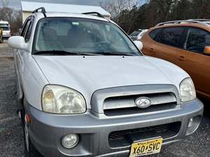 White 2005 Hyundai Santa Fe