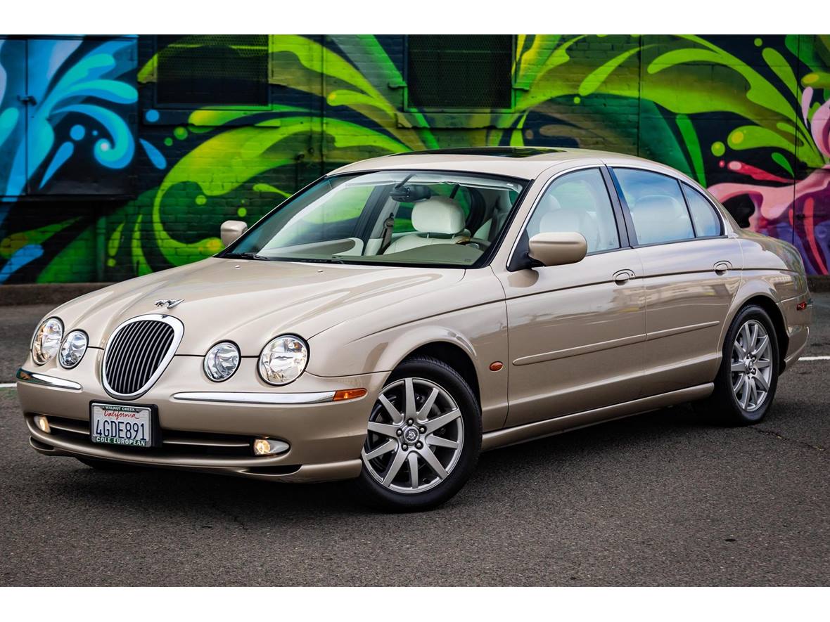 2000 Jaguar S-Type for sale by owner in Redding
