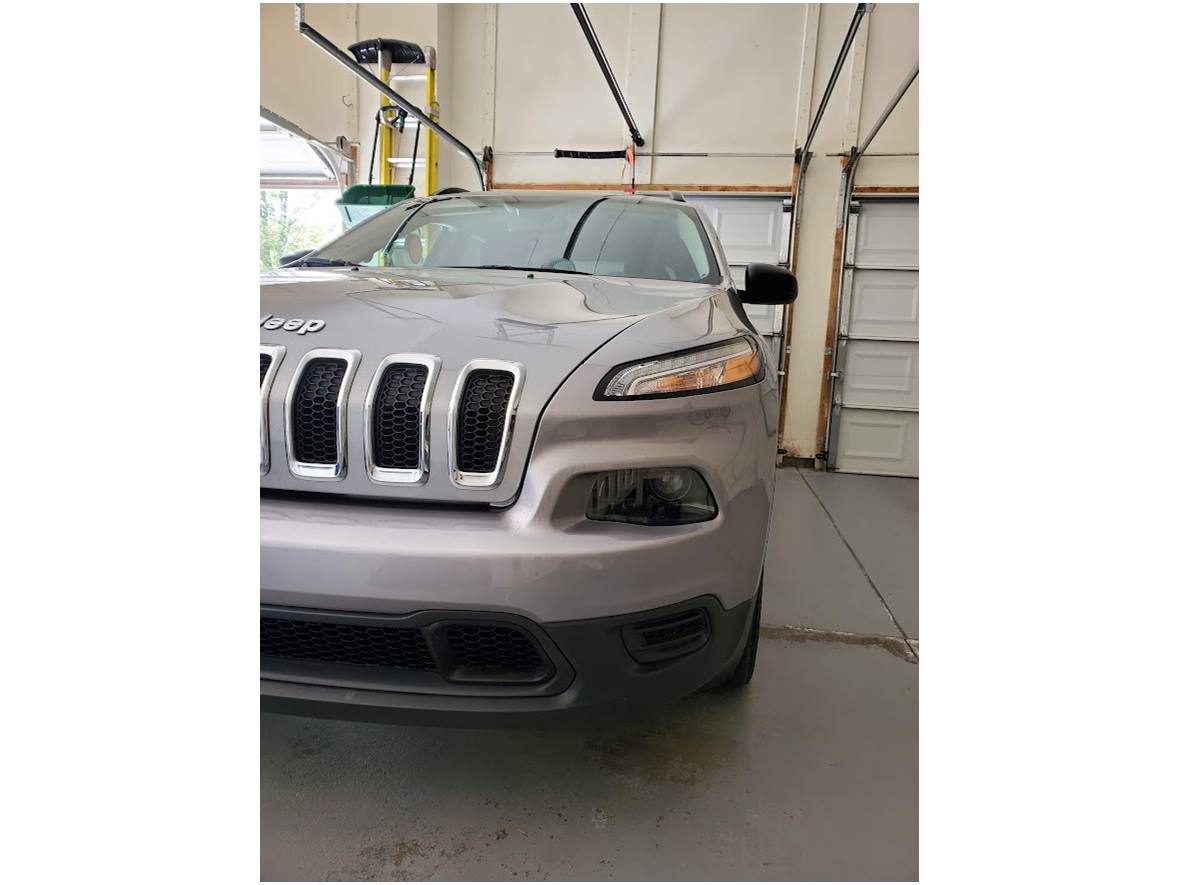 2016 Jeep Cherokee for sale by owner in Ann Arbor