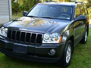 Gray 2006 Jeep Grand Cherokee