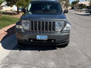 Gray 2012 Jeep Liberty