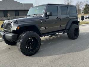 Jeep Wrangler Unlimited SPORT for sale by owner in Fort Wayne IN