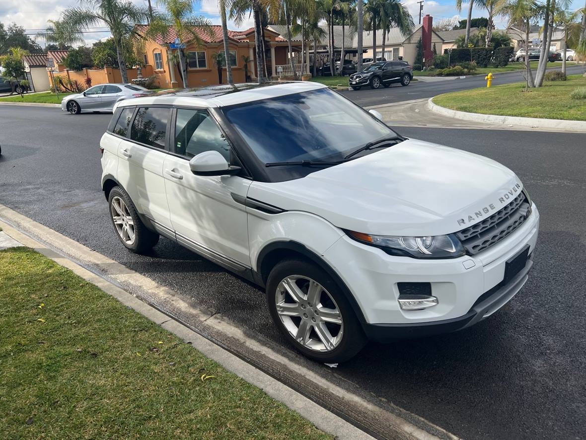 2015 Land Rover Range Rover Evoque for sale by owner in Downey