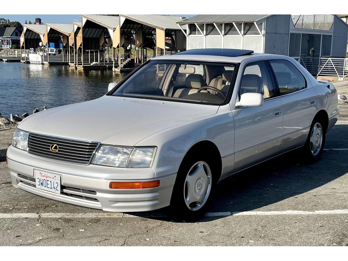 1997 Lexus LS for sale by owner in Pacifica