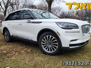 White 2022 Lincoln Aviator