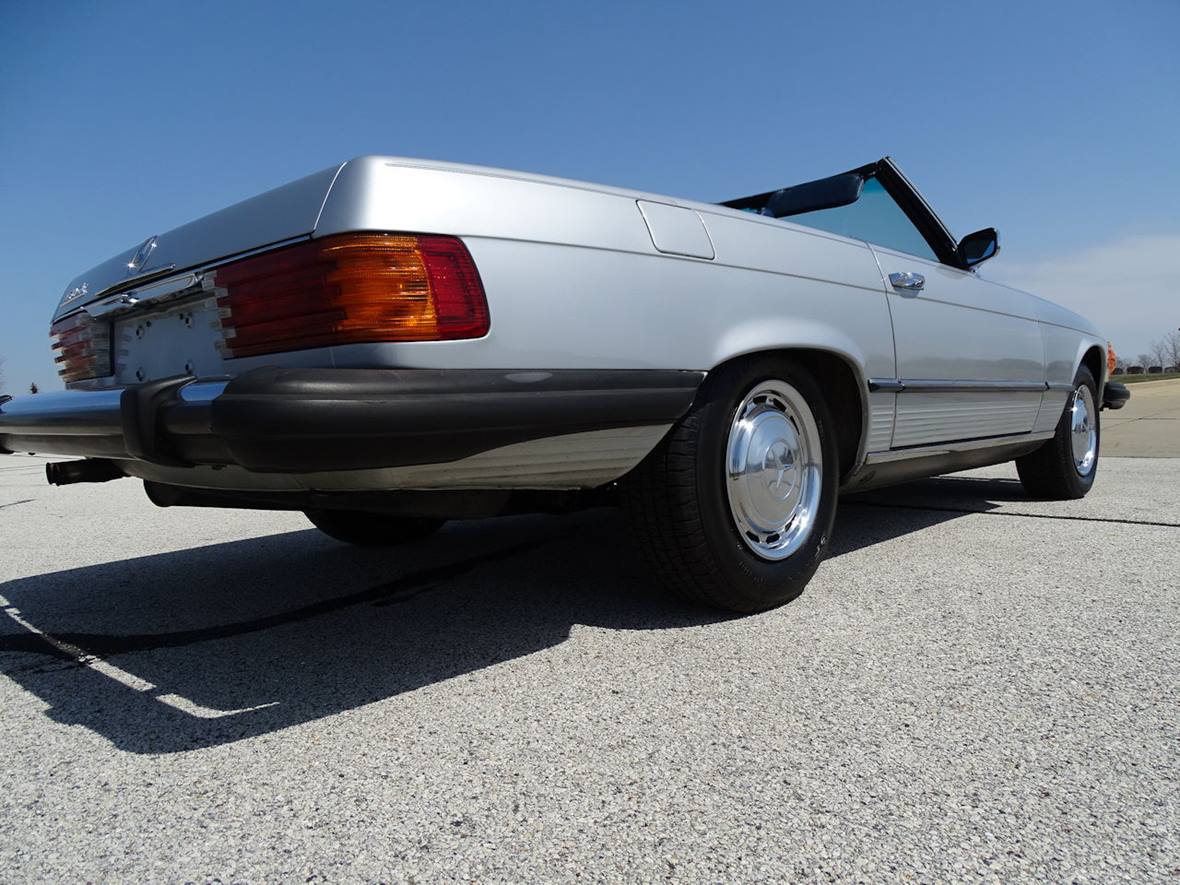 1975 Mercedes-Benz SL-Class for sale by owner in Courtenay