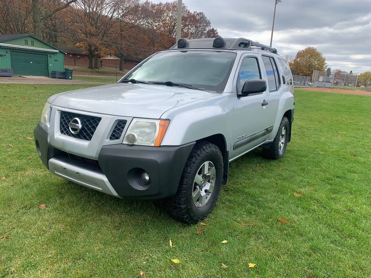 2010 Nissan Xterra for sale by owner in Rochester