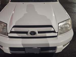 White 2004 Toyota 4Runner