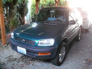 Green 1996 Toyota Rav4