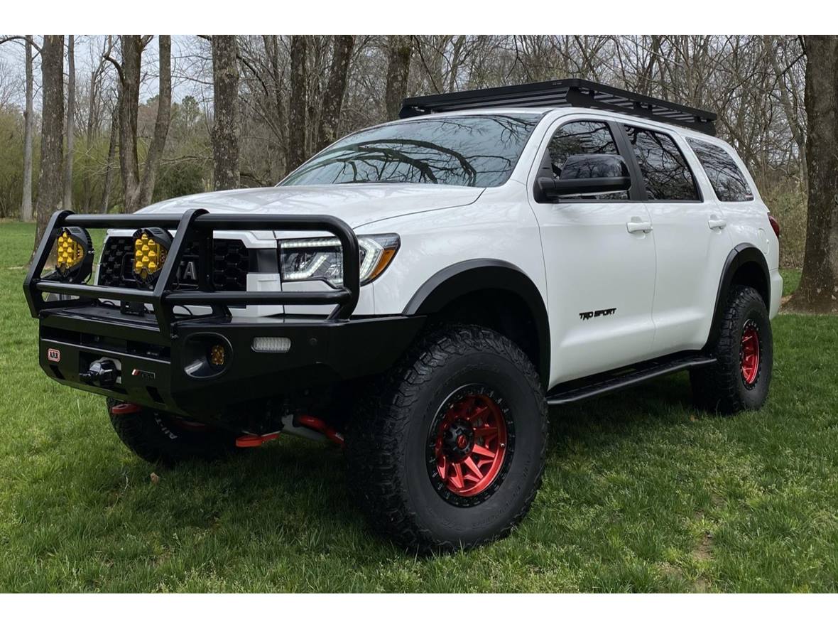 2018 Toyota Sequoia for sale by owner in Indianapolis