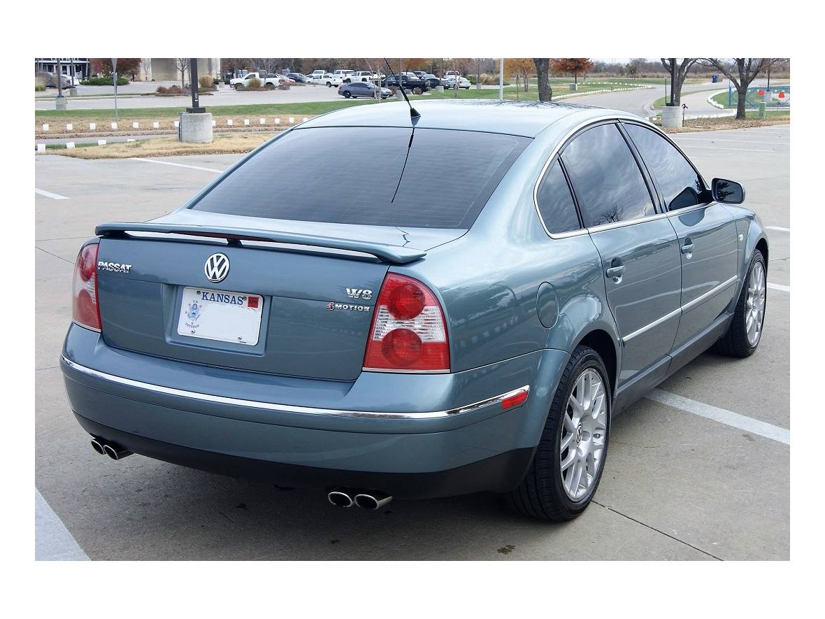 2003 Volkswagen Passat for sale by owner in Wichita