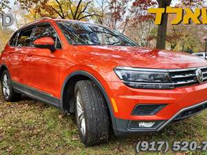 Orange 2018 Volkswagen Tiguan