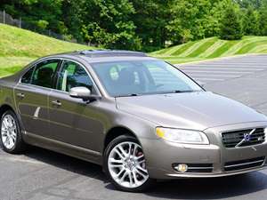 2007 Volvo S80 with Gray Exterior