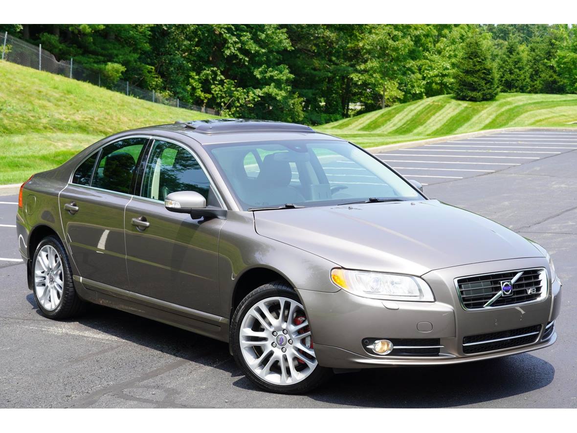 2007 Volvo S80 for sale by owner in Worcester