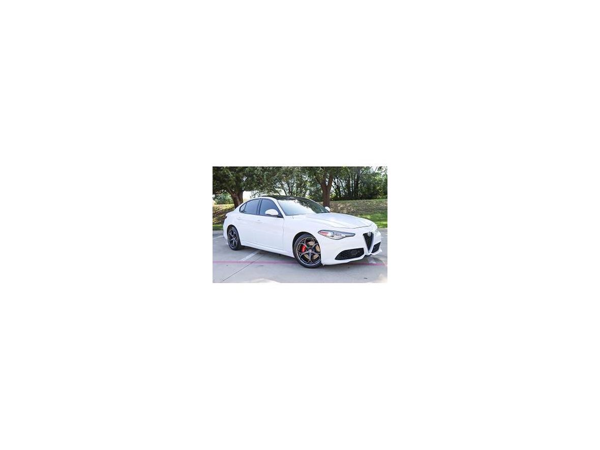 2019 Alfa Romeo Giulia for sale by owner in Miami