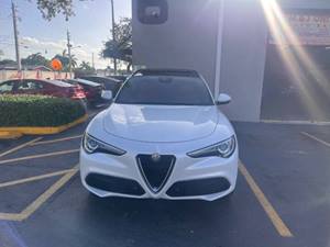 White 2019 Alfa Romeo Stelvio