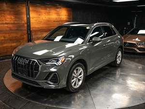 Gray 2023 Audi Q3