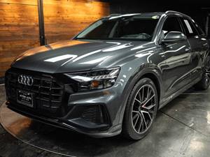 Gray 2019 Audi Q8