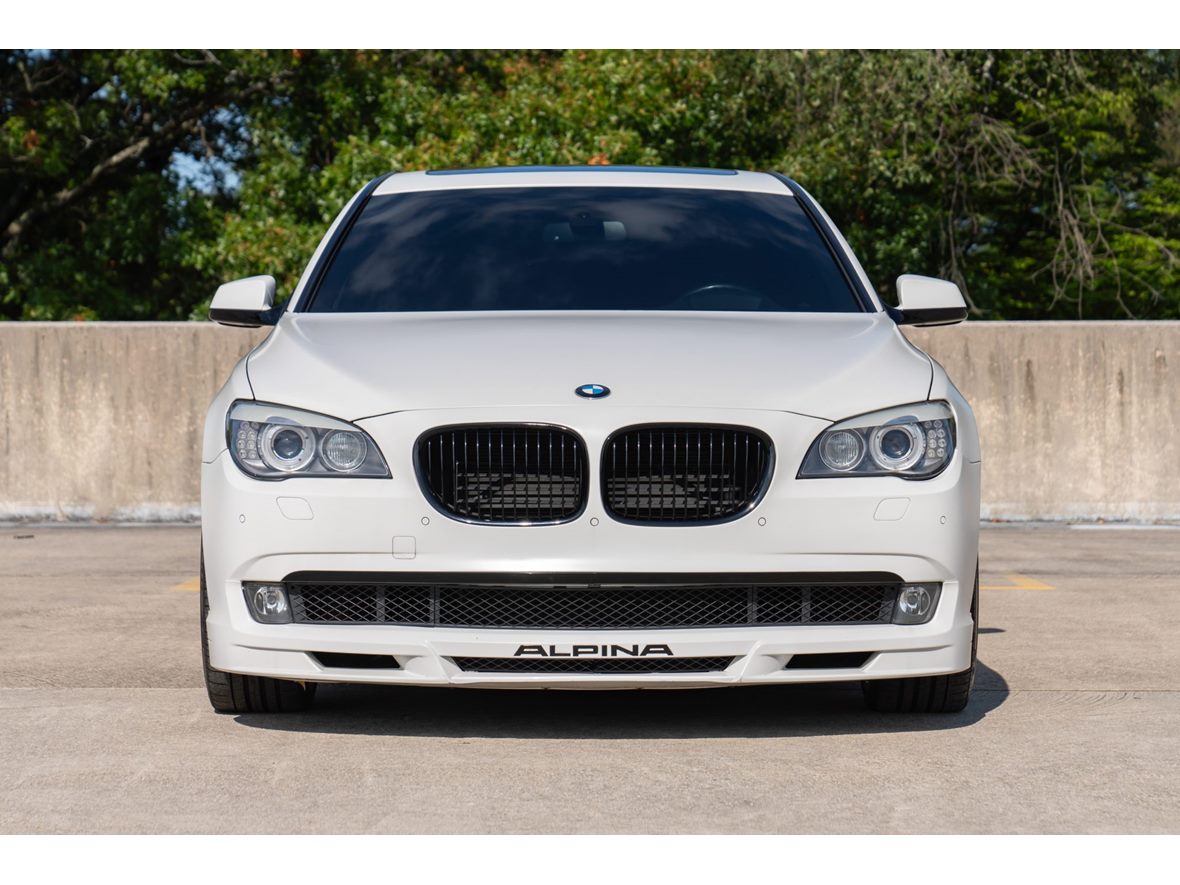 2011 BMW 7 Series for sale by owner in Chicago