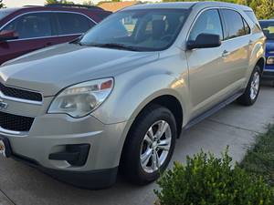 Gold 2015 Chevrolet Equinox