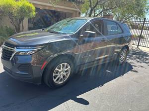 Gray 2022 Chevrolet Equinox