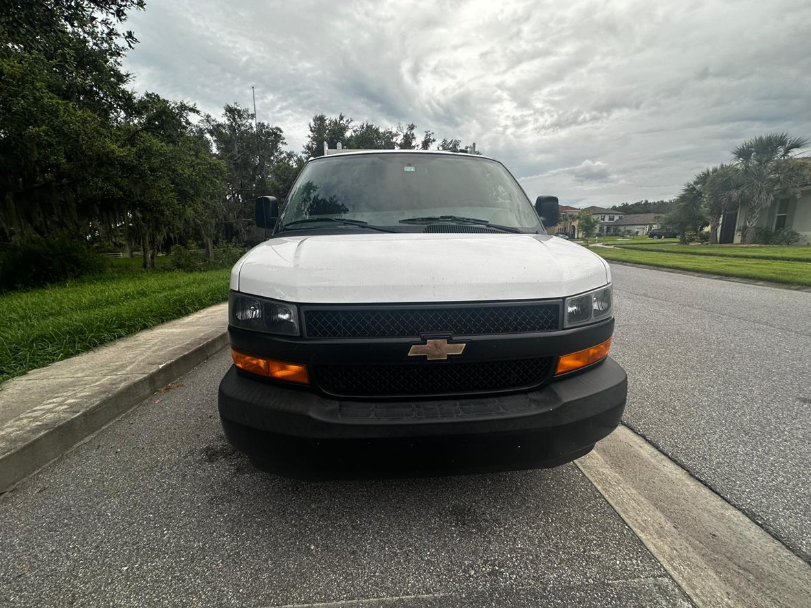 2020 Chevrolet Express Cargo for sale by owner in Kissimmee