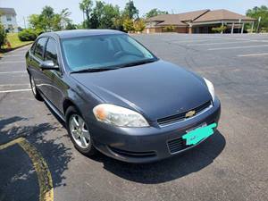 Gray 2009 Chevrolet Impala