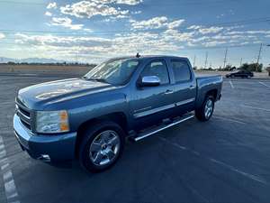 Blue 2011 Chevrolet Silverado 1500 Crew Cab