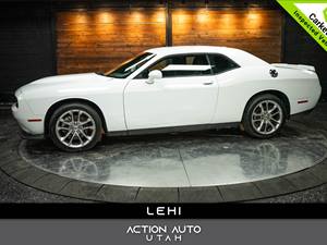 White 2022 Dodge Challenger