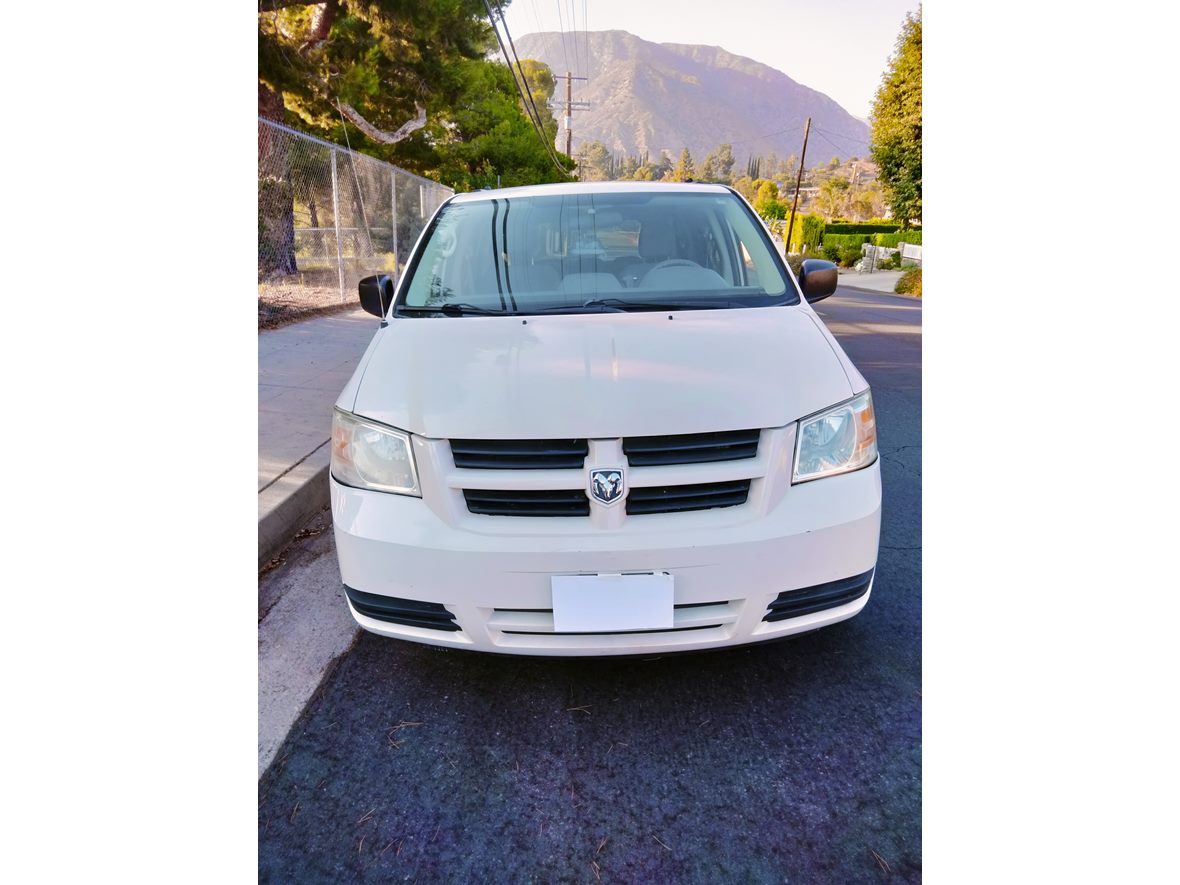 2008 Dodge Grand Caravan for sale by owner in Sunland