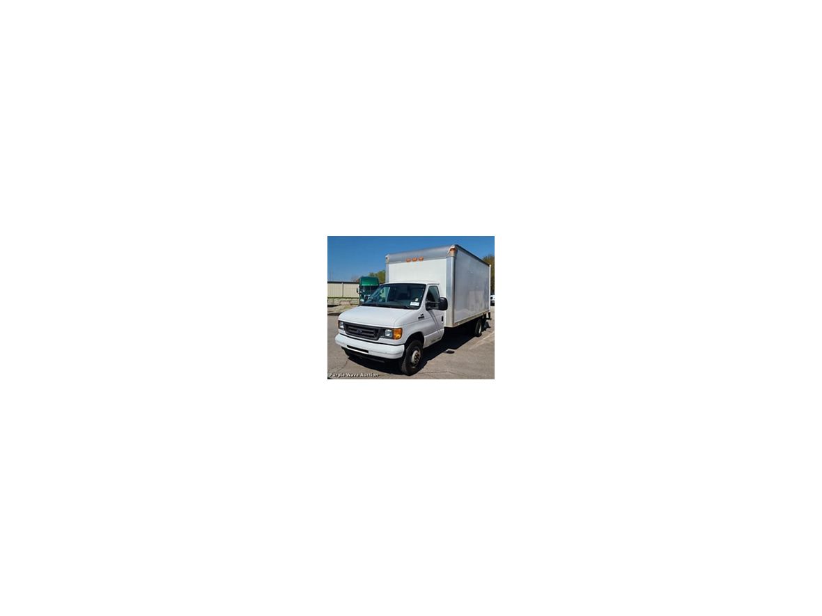 2007 Ford E450 for sale by owner in Fayetteville