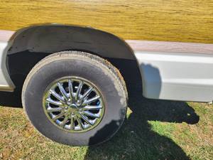 White 1997 Ford Econoline Wagon