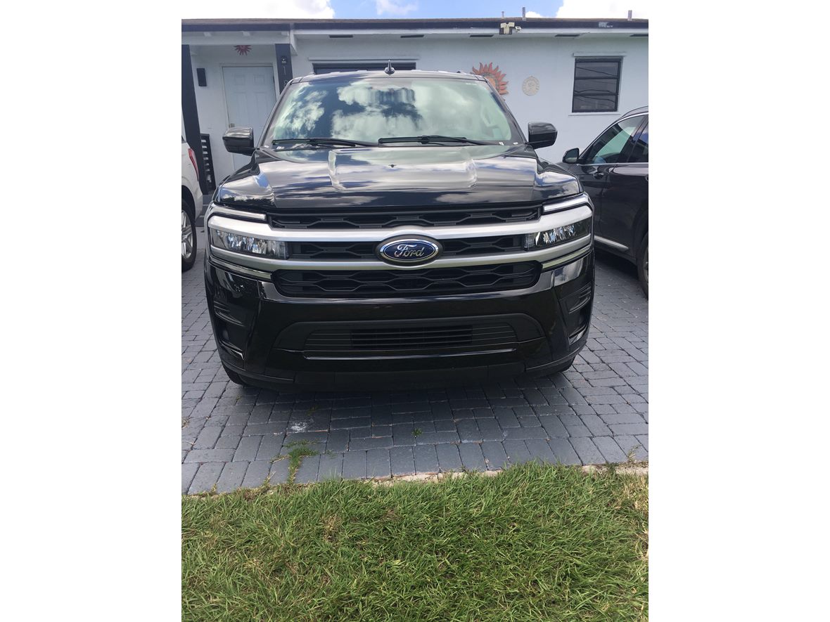 2021 Ford Expedition Max XLT for sale by owner in Homestead