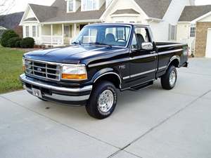 Black 1996 Ford F-150 Lariat