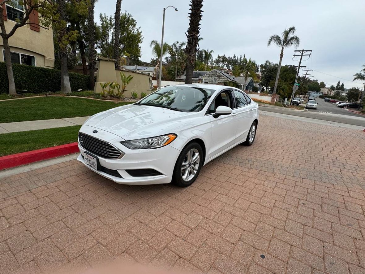2018 Ford FUSION SE for sale by owner in Chicago
