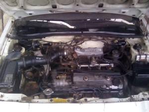 White 1986 Honda civic crx 