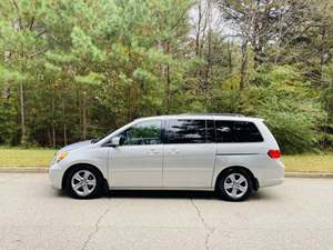 Gray 2010 Honda Odyssey