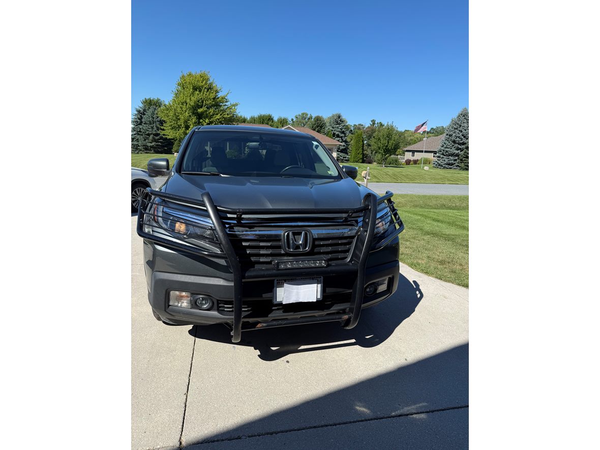 2017 Honda Ridgeline for sale by owner in Sheboygan