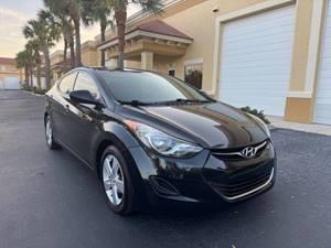 Black 2013 Hyundai Elantra