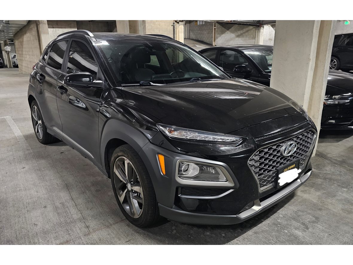 2019 Hyundai kona for sale by owner in Los Angeles