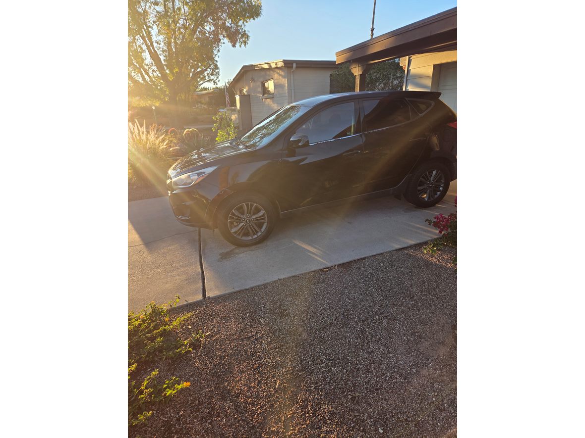 2015 Hyundai Tucson for sale by owner in Green Valley