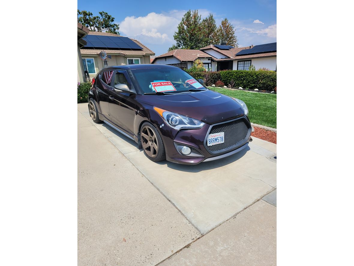 2015 Hyundai Veloster Turbo for sale by owner in Moreno Valley