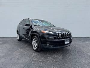 Black 2018 Jeep Cherokee Latitude 
