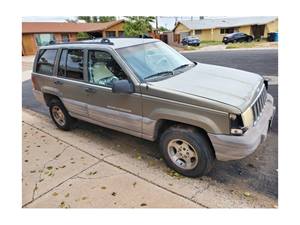1998 Jeep Grand Cherokee with Brown Exterior