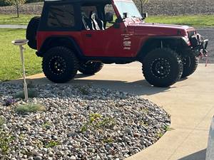 Red 2000 Jeep Wrangler
