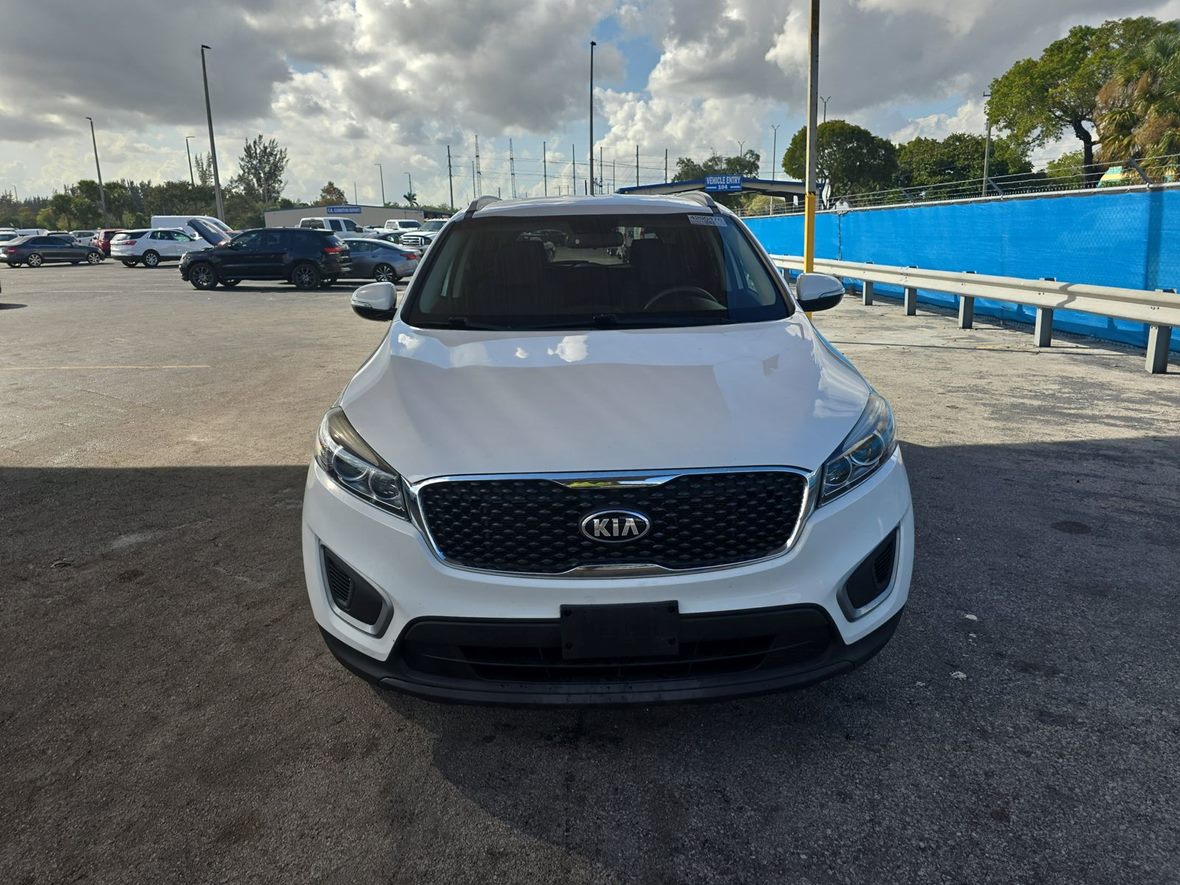 2017 Kia Sorento for sale by owner in Hialeah