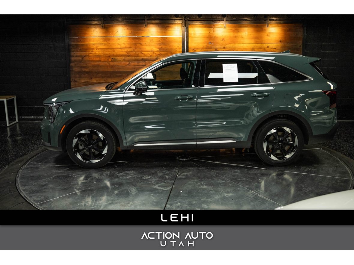 2025 Kia Sorento Hybrid for sale by owner in Lehi
